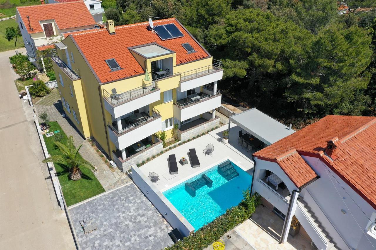 Luxury Villa Nada With Pool Petrcane Eksteriør bilde